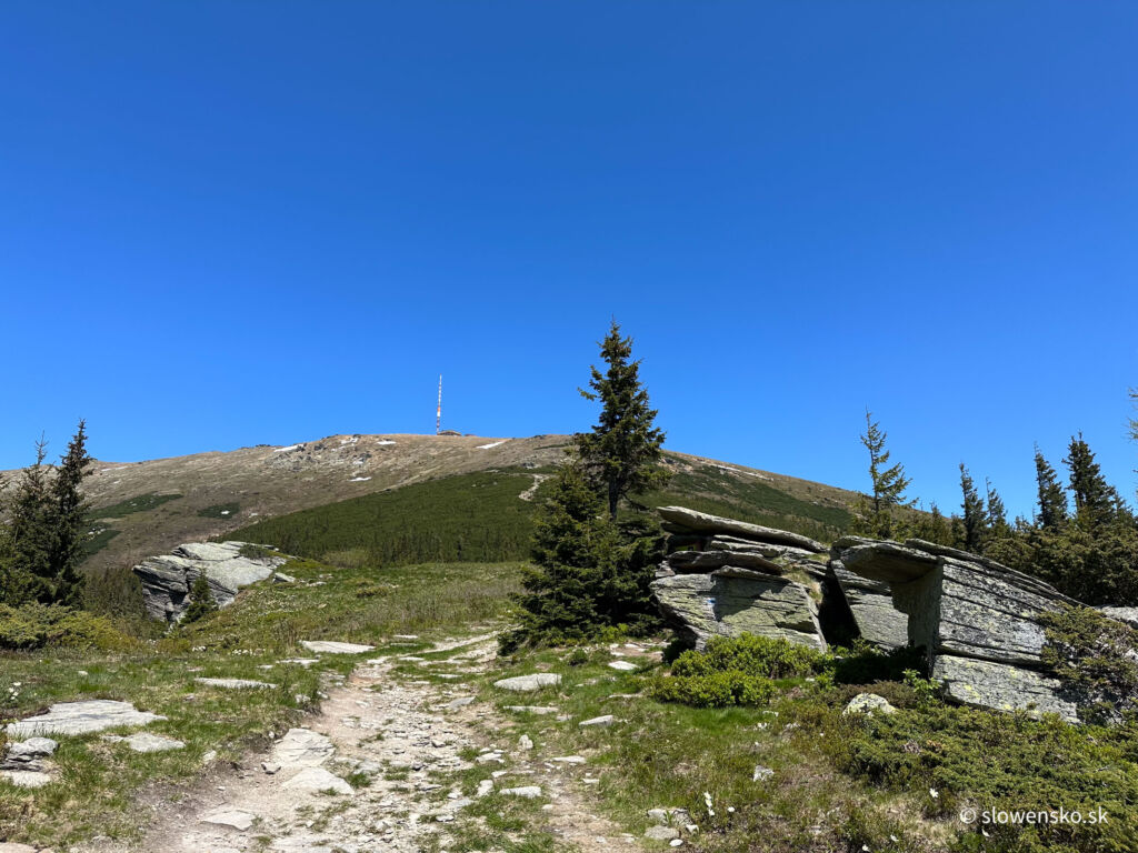 Kráľova hoľa – matka štyroch riek a symbol Slovákov