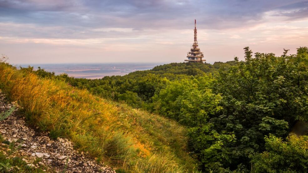 Hlavný obrázok článku "Pyramída na vrchu Zobor"