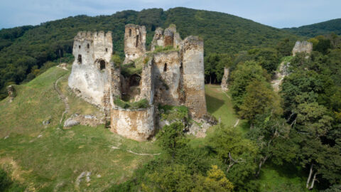 Hrad Čičva